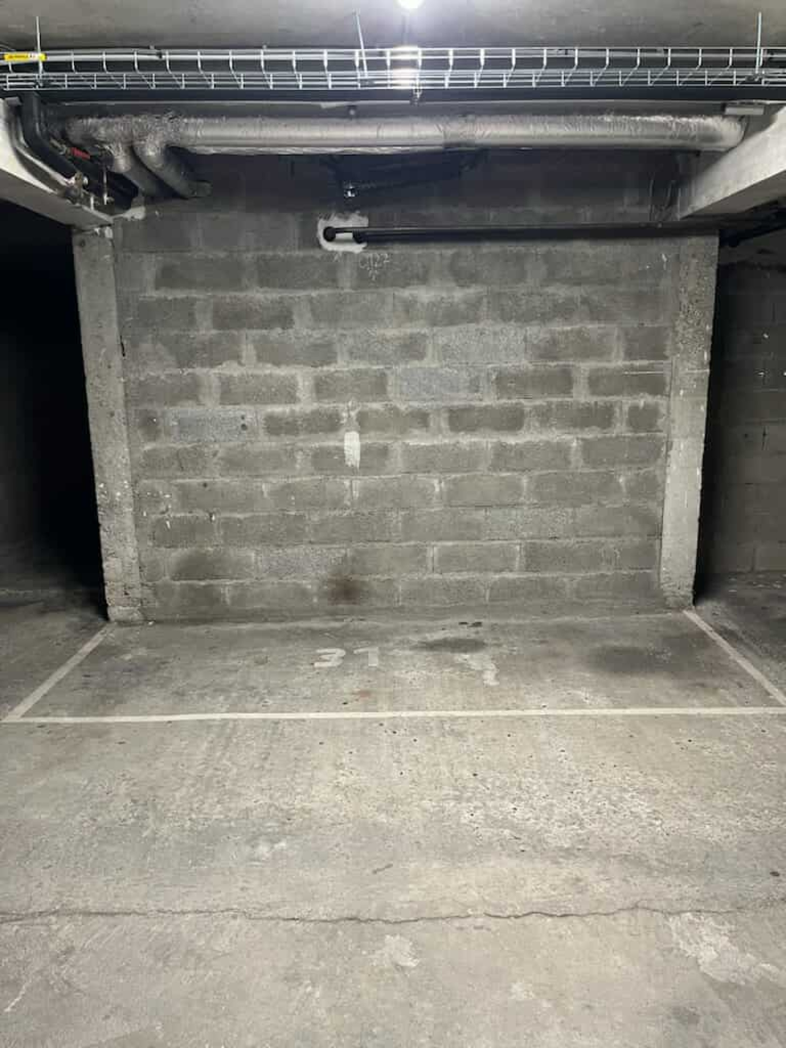 Image_, Parking, Nîmes, ref :SDCLMLR1