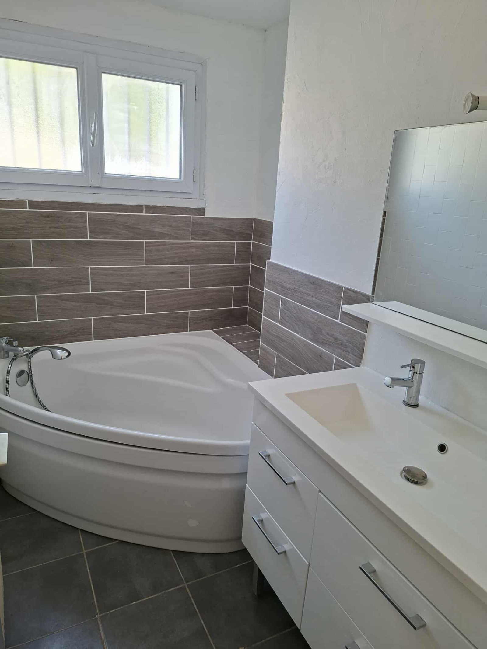 Image_, Appartement, Nîmes, ref :G726