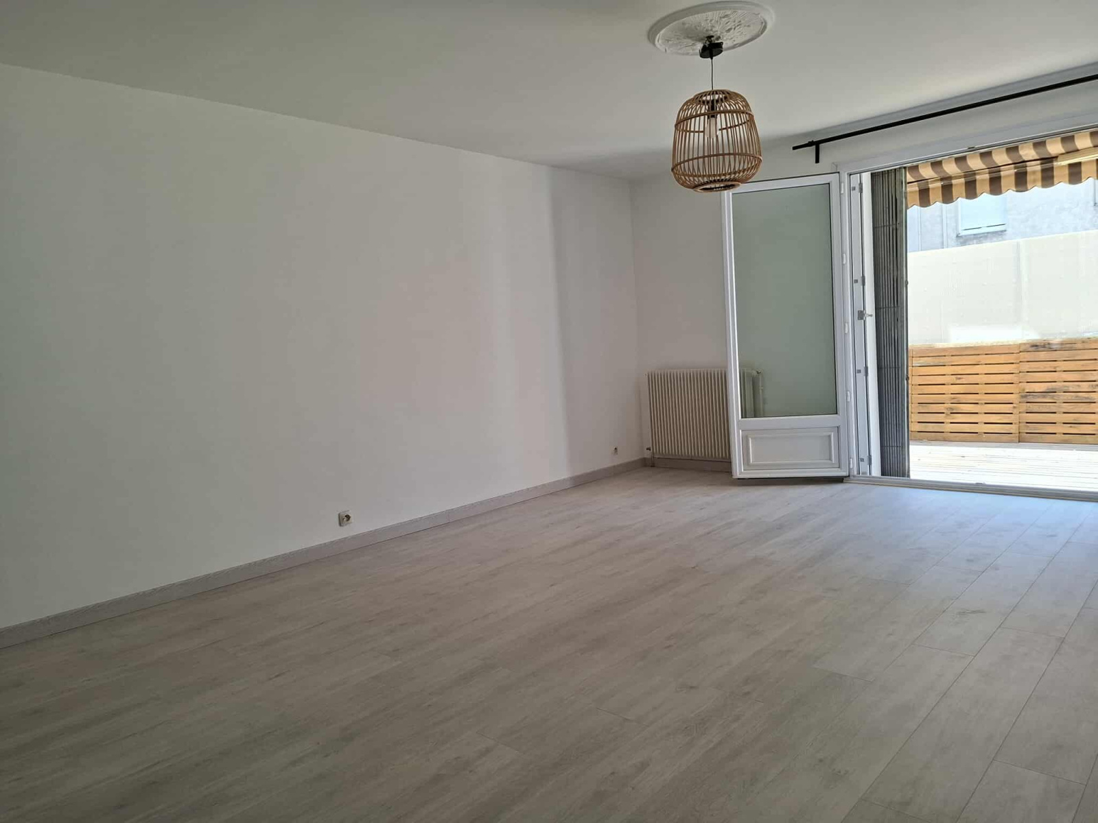 Image_, Appartement, Nîmes, ref :G726