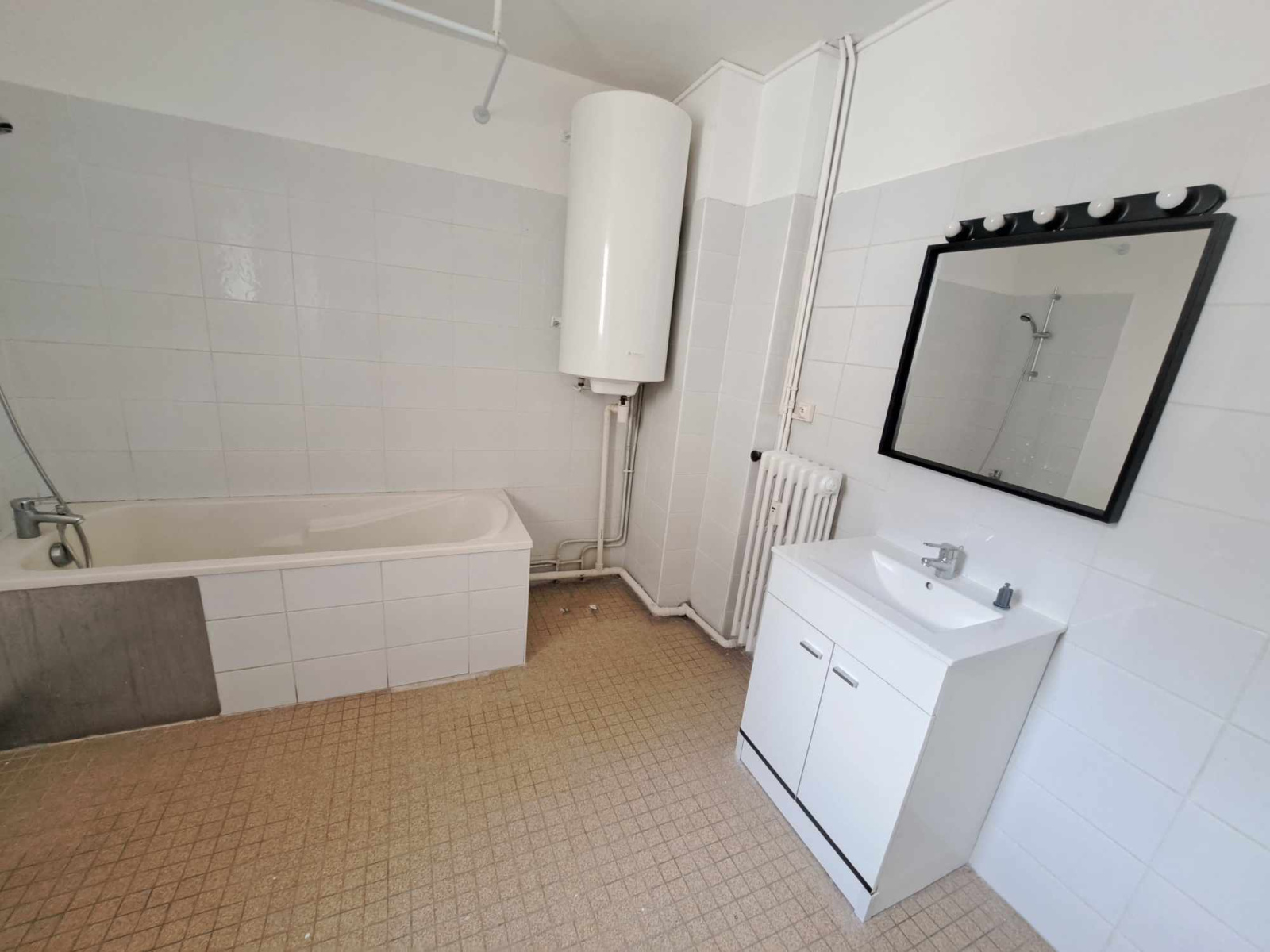 Image_, Appartement, Nîmes, ref :RCHRD2