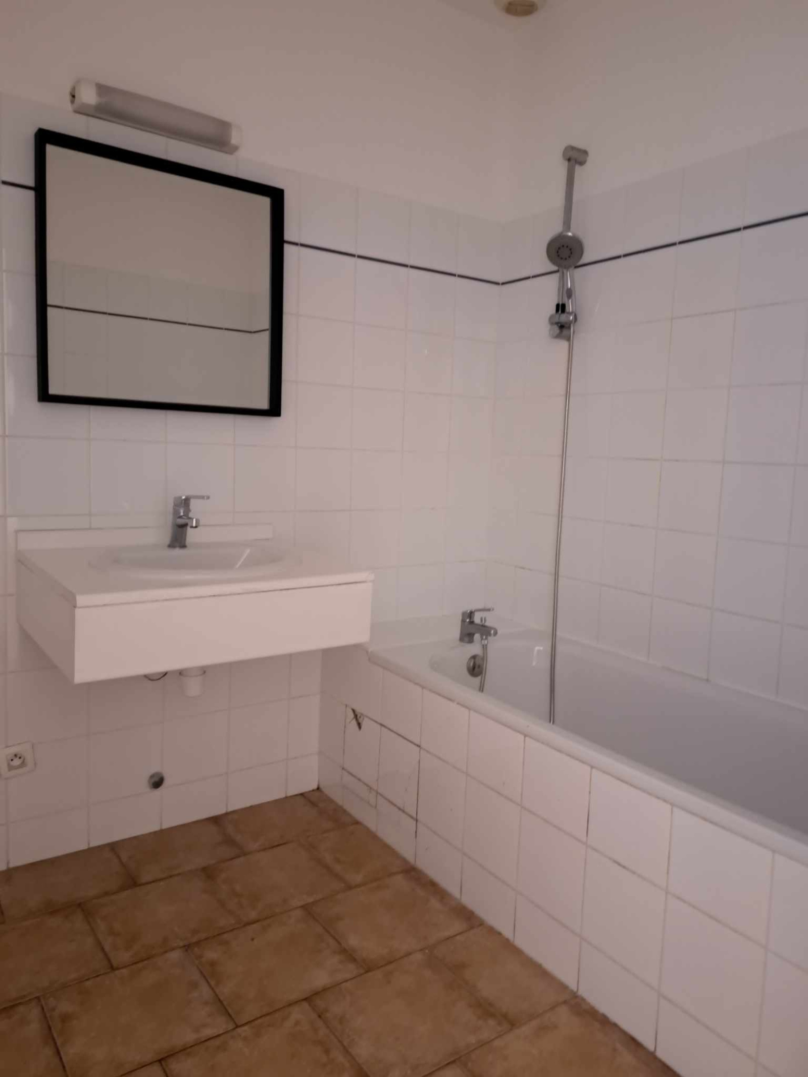 Image_, Appartement, Nîmes, ref :SLLLLM