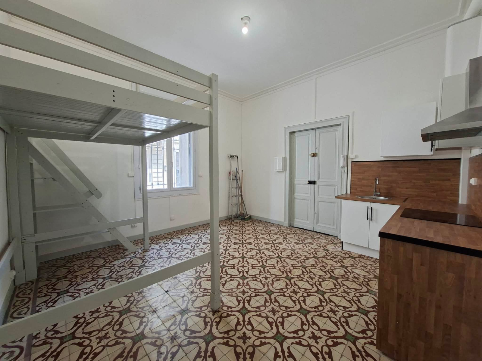 Image_, Studio, Nîmes, ref :713