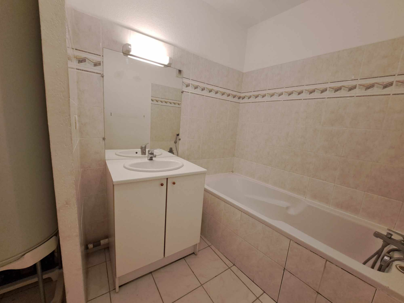 Image_, Appartement, Nîmes, ref :T776