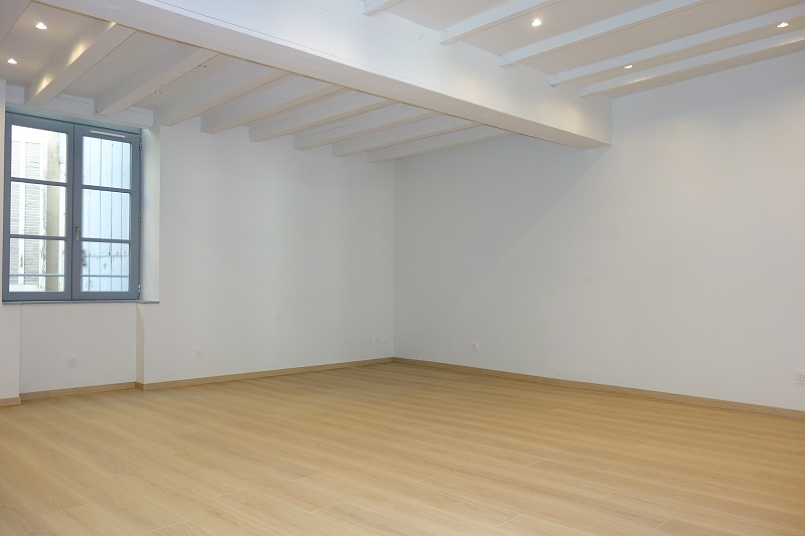 Image_, Duplex, Nîmes, ref :SCCLJ