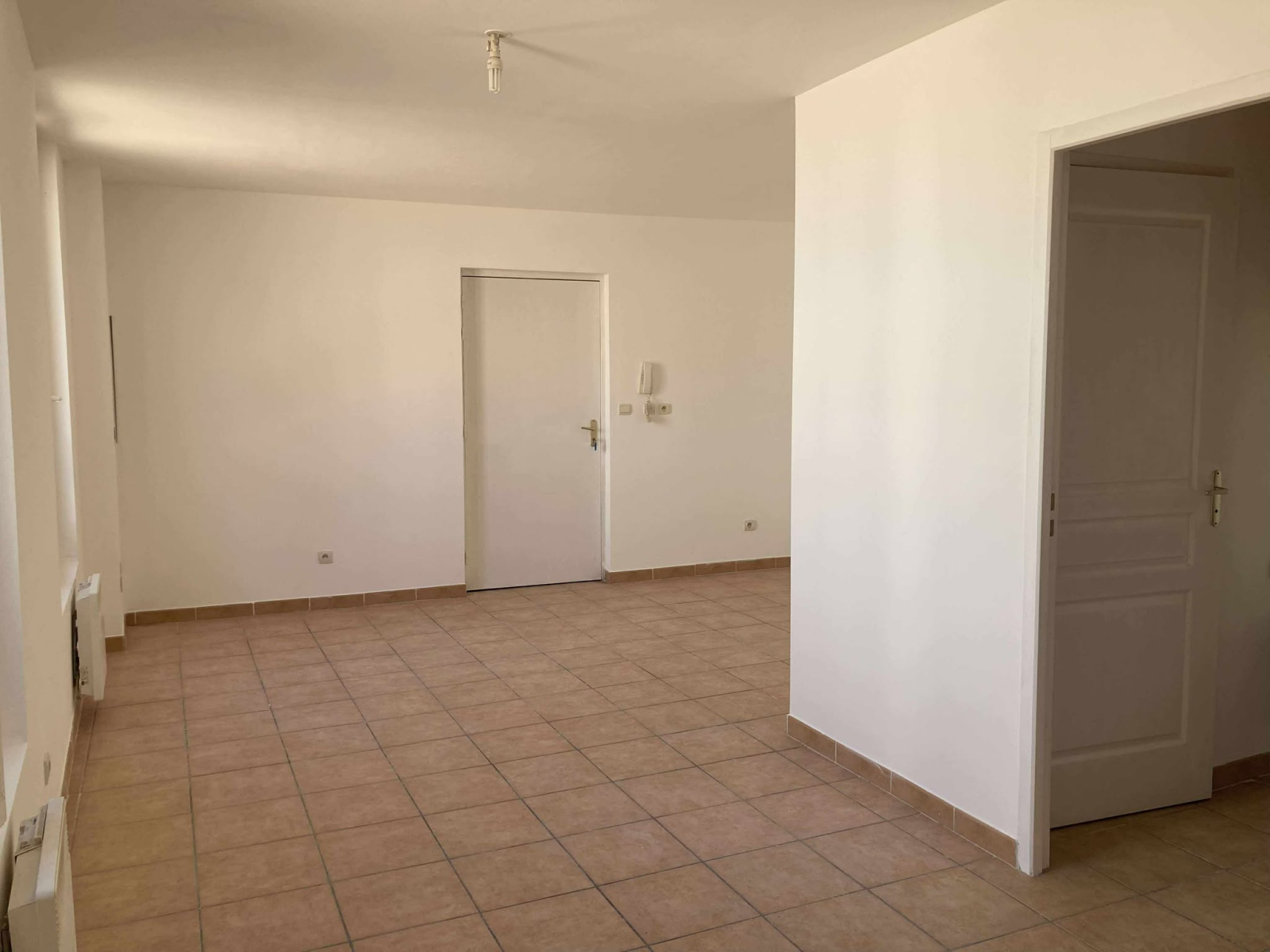 Image_, Duplex, Nîmes, ref :SCGL2