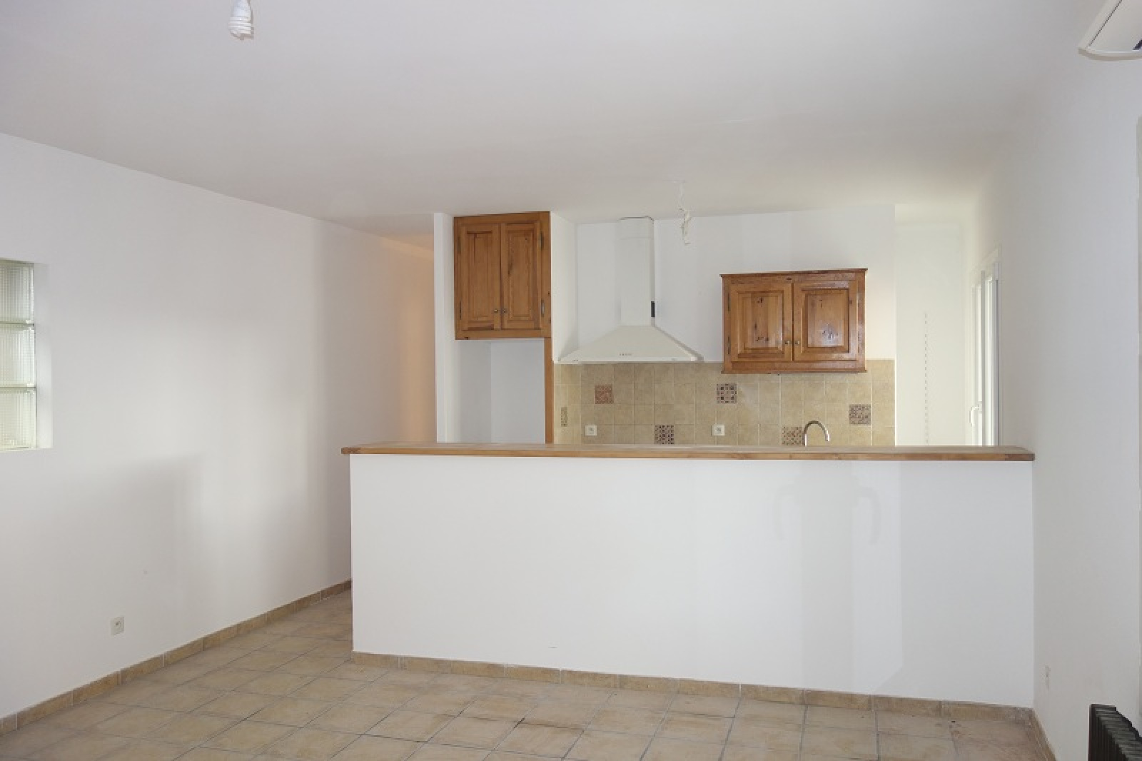 Image_, Maison de village, Estézargues, ref :VNCT