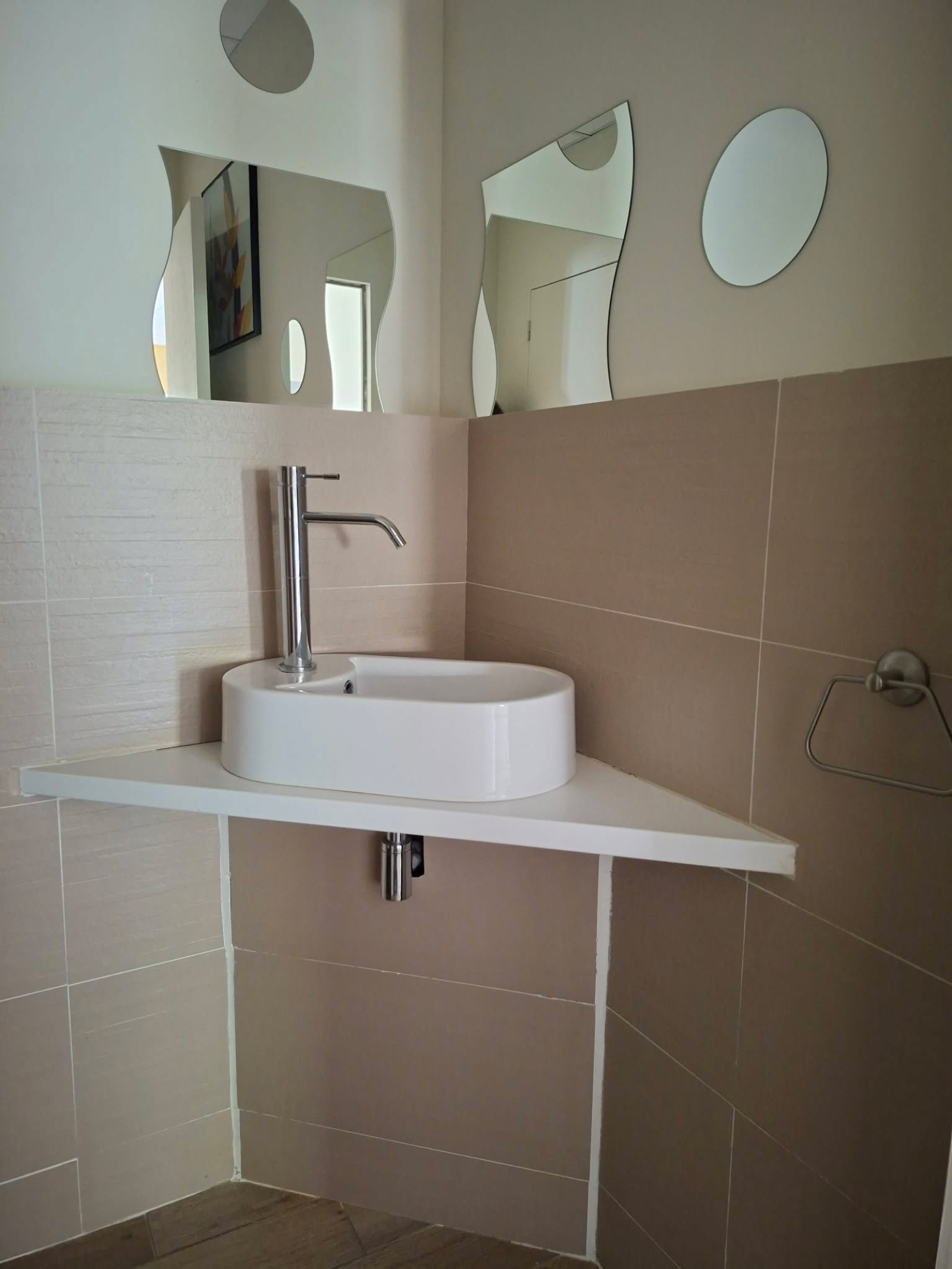 Image_, Bureaux, Nîmes, ref :T806