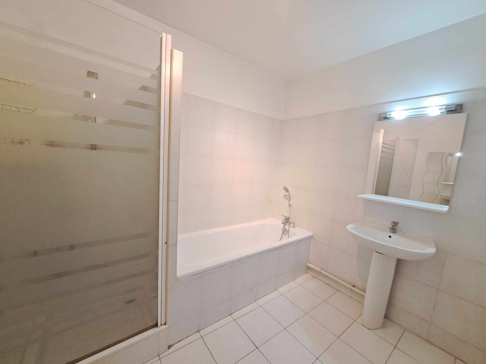 Image_, Appartement, Nîmes, ref :SCSGRLM