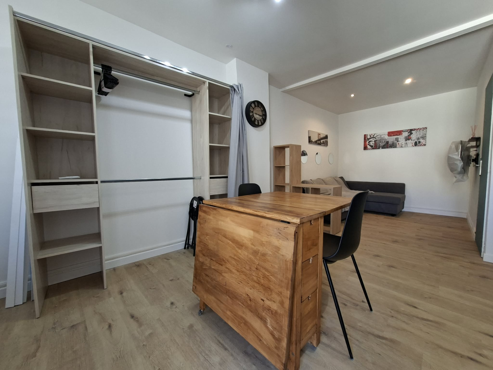 Image_, Studio, Nîmes, ref :SCCSNSTR