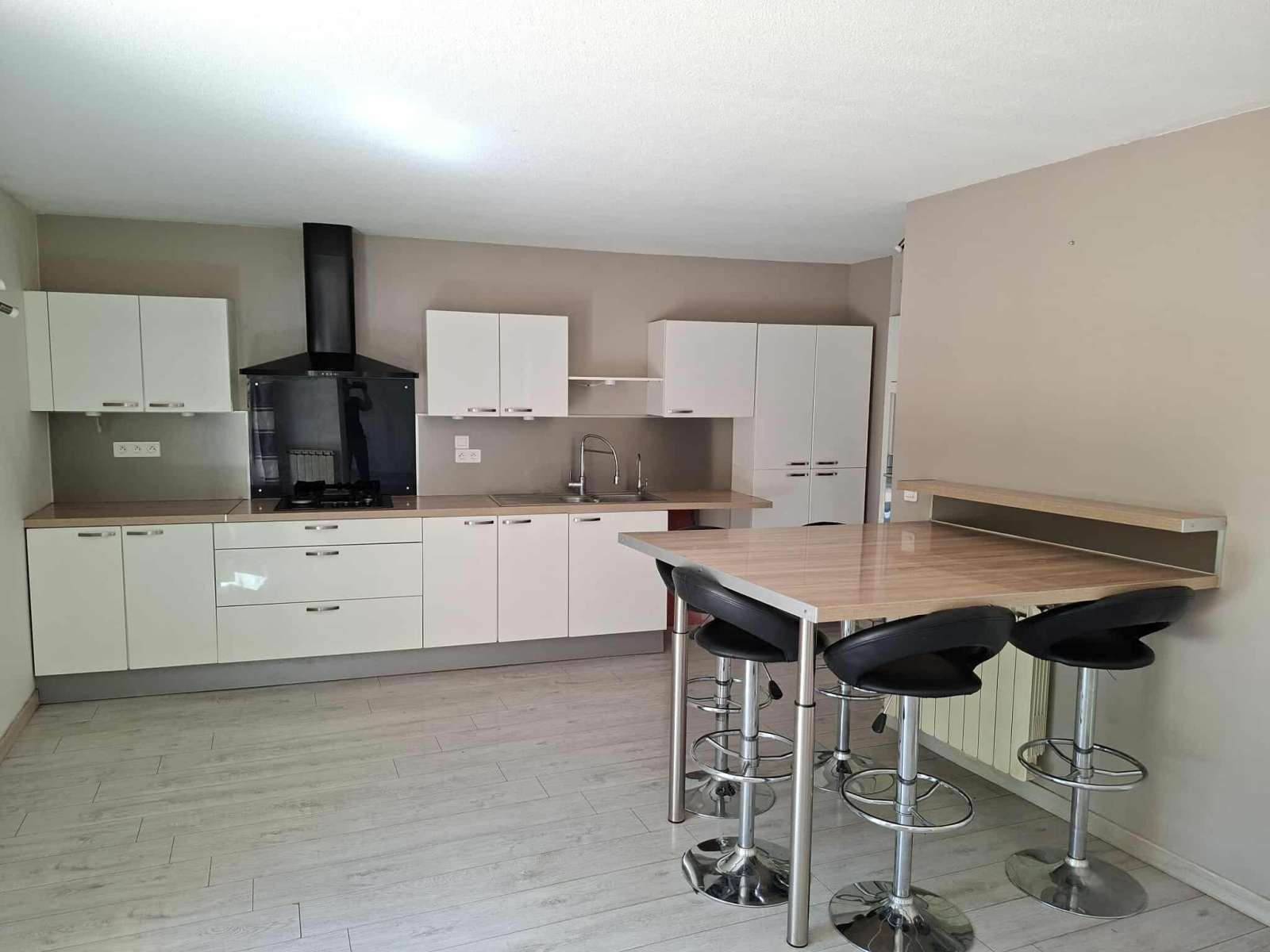 Image_, Maison, Milhaud, ref :T790