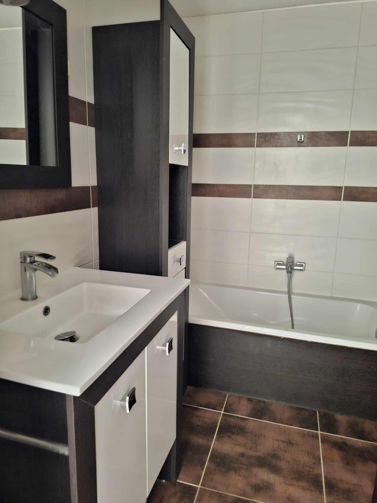 Image_, Maison, Milhaud, ref :T790