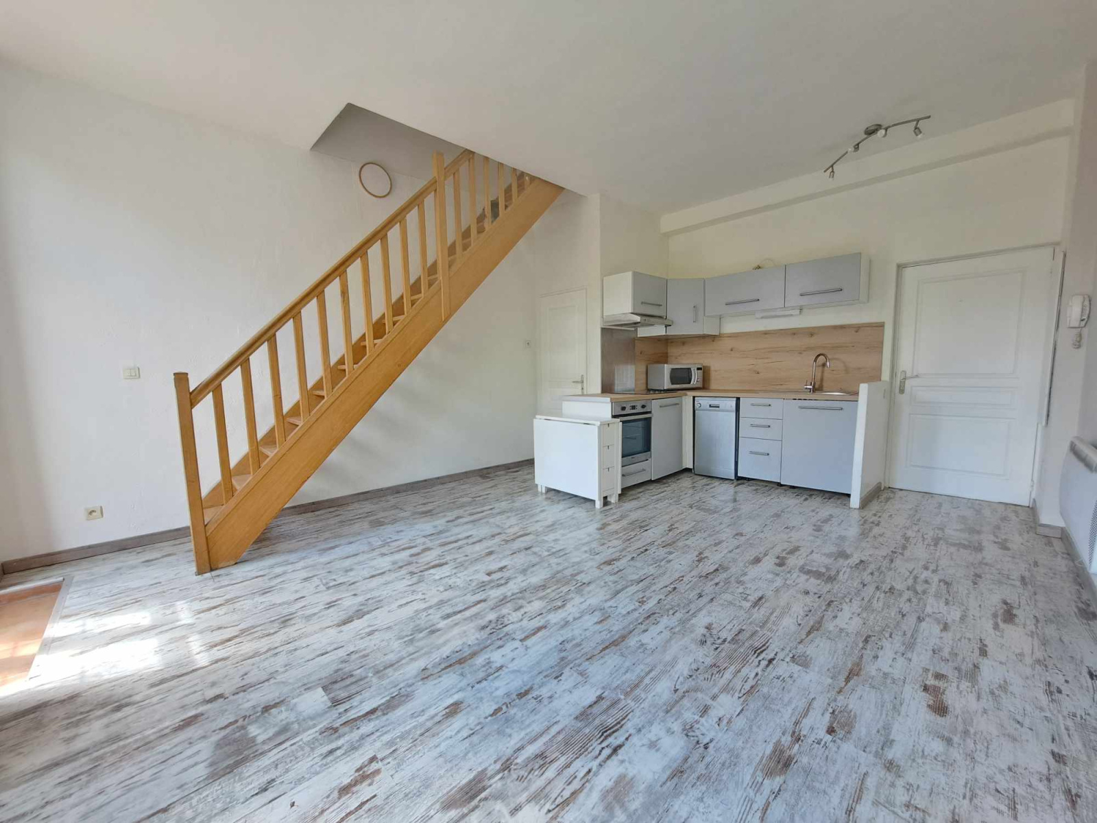 Image_, Duplex, Nîmes, ref :SBLLN1